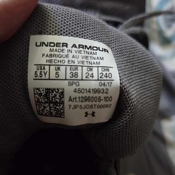 Under Armour Gray Sneakers - Picture 1 of 6